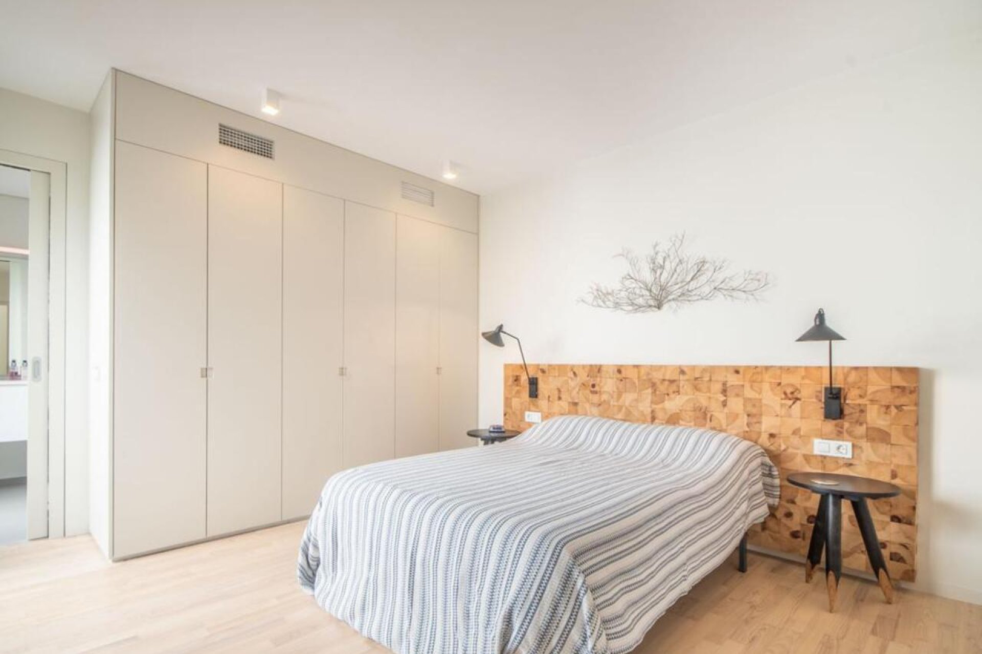 Resale - Villa -
Orihuela Costa - Las Colinas Golf