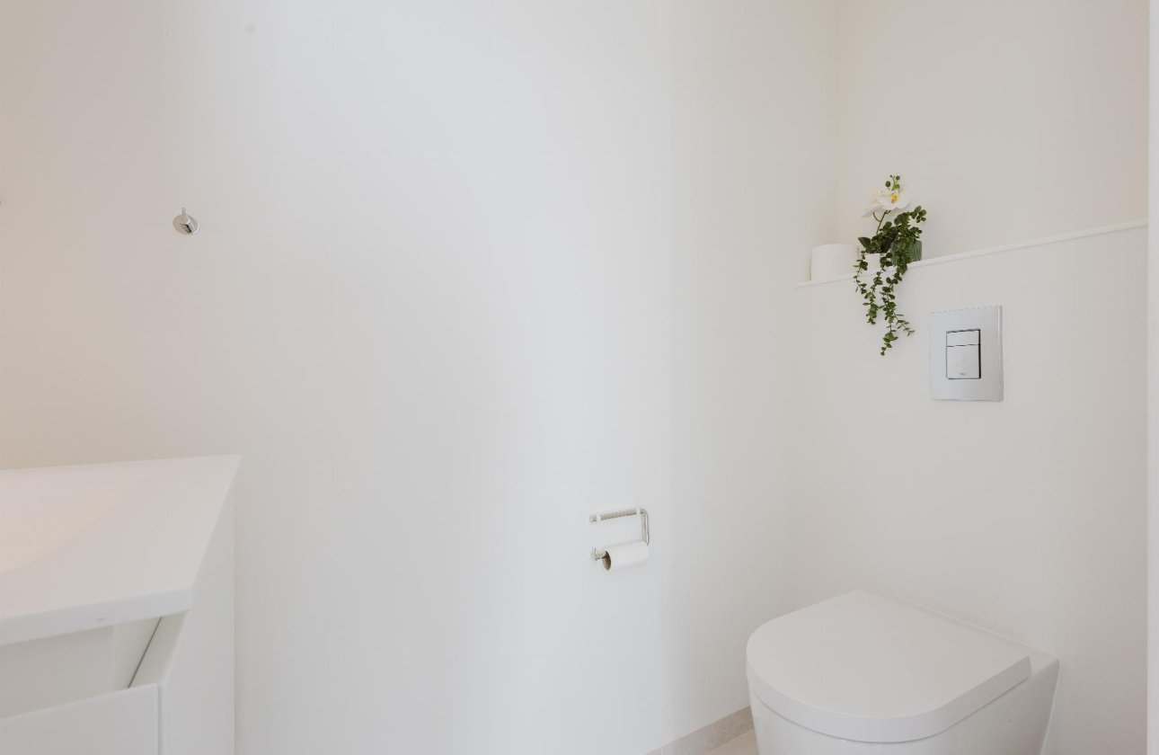 Resale - Villa -
Orihuela Costa - Las Colinas Golf