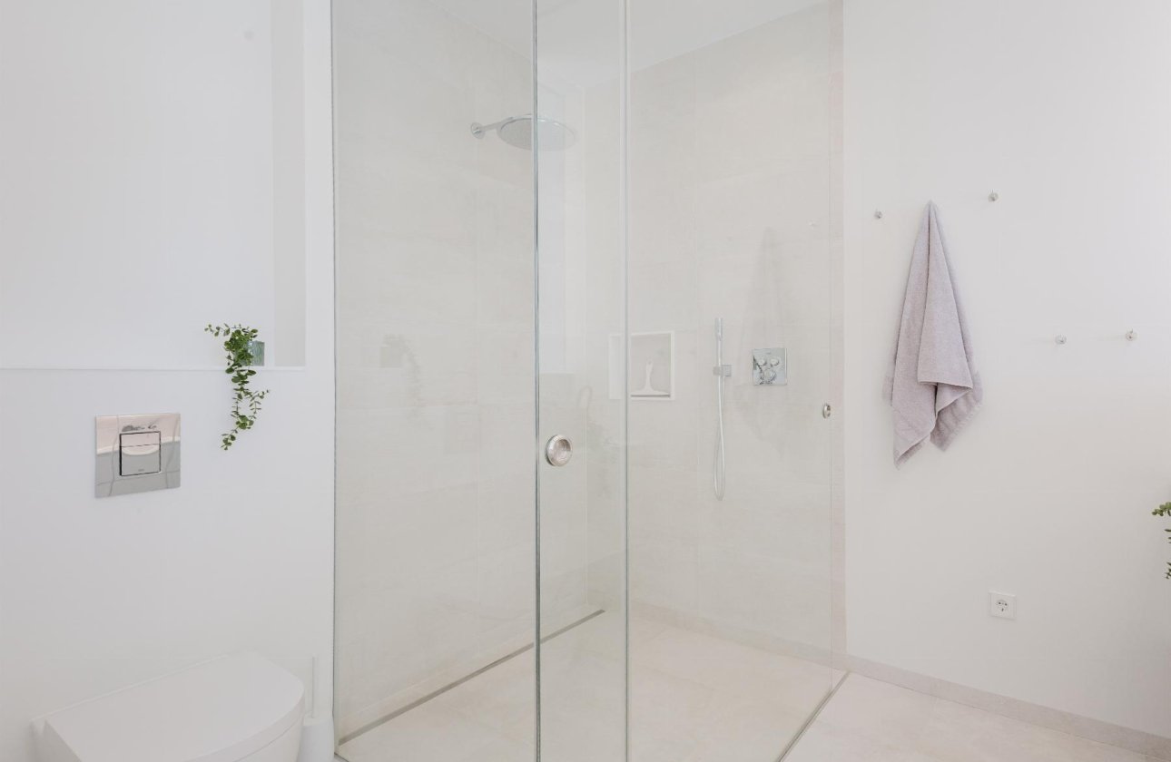 Resale - Villa -
Orihuela Costa - Las Colinas Golf