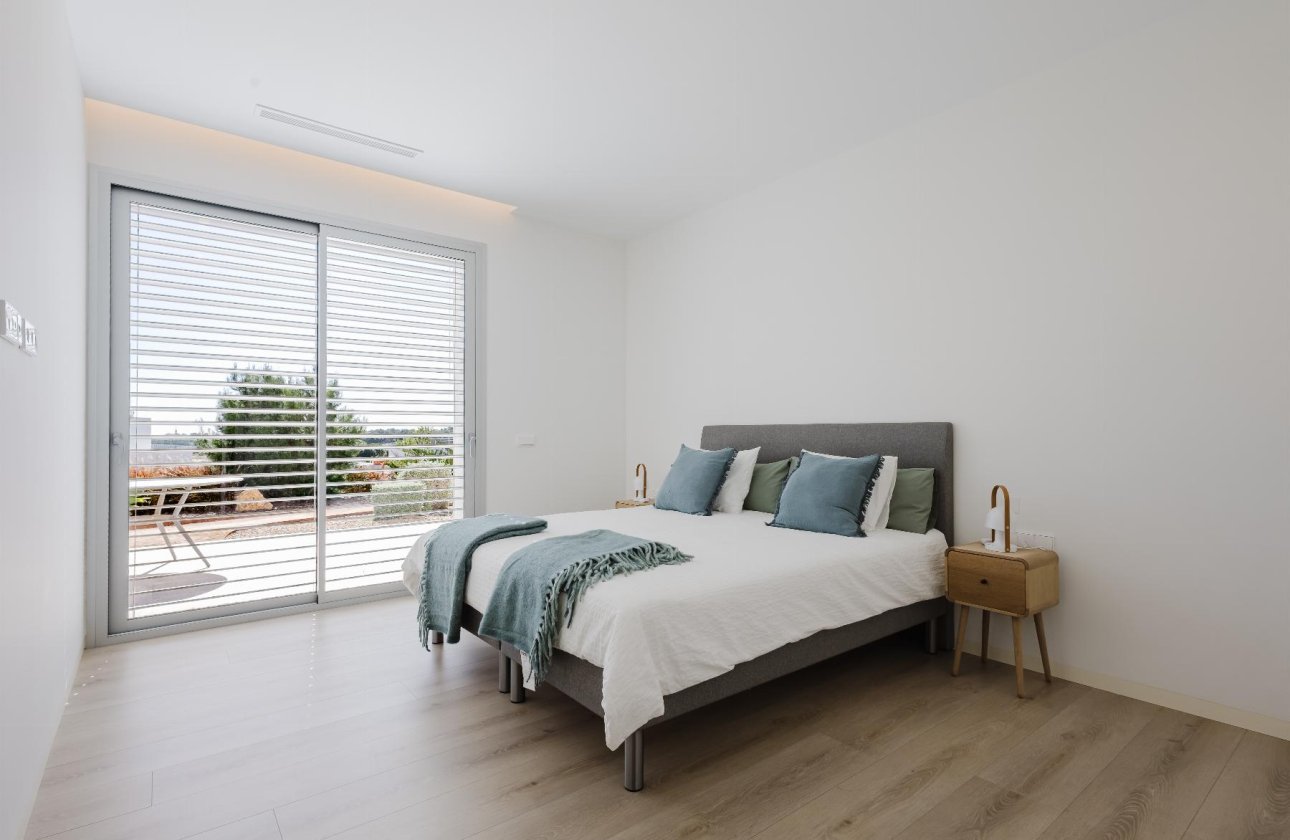 Resale - Villa -
Orihuela Costa - Las Colinas Golf