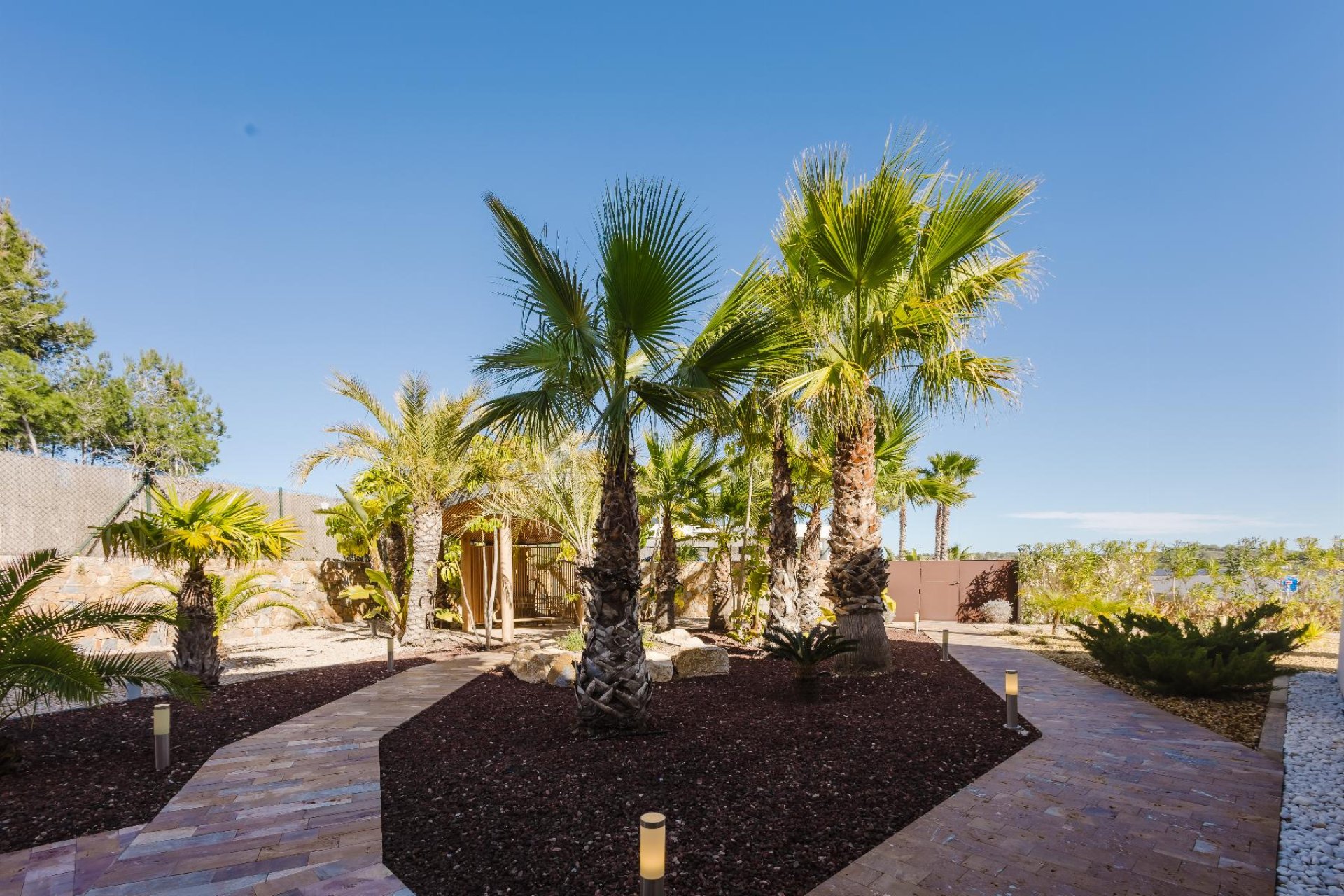 Resale - Villa -
Orihuela Costa - Las Colinas Golf