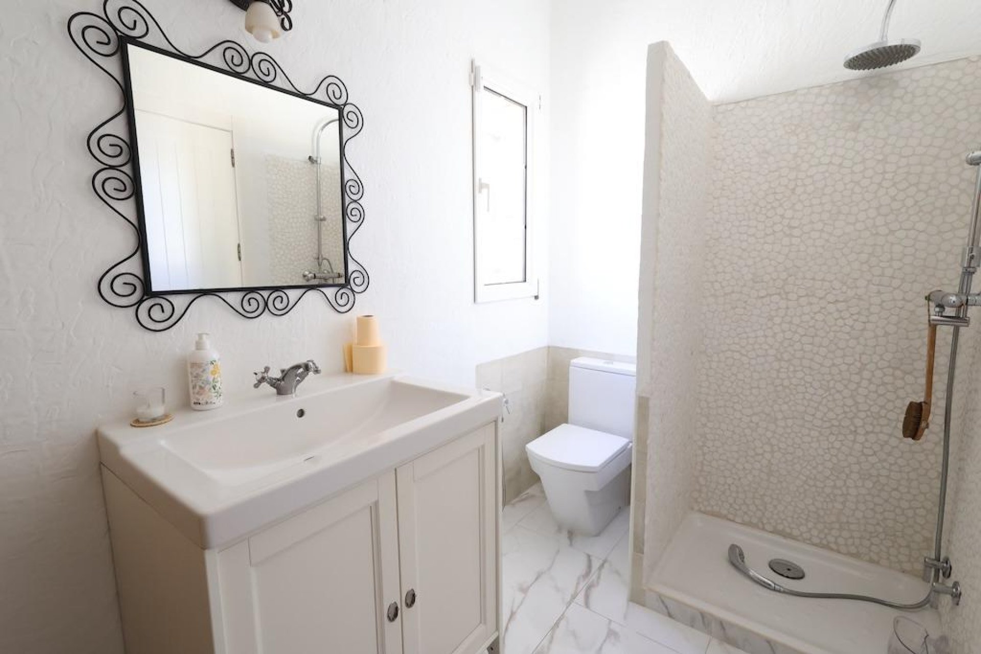 Resale - Villa -
Orihuela Costa - Villamartín