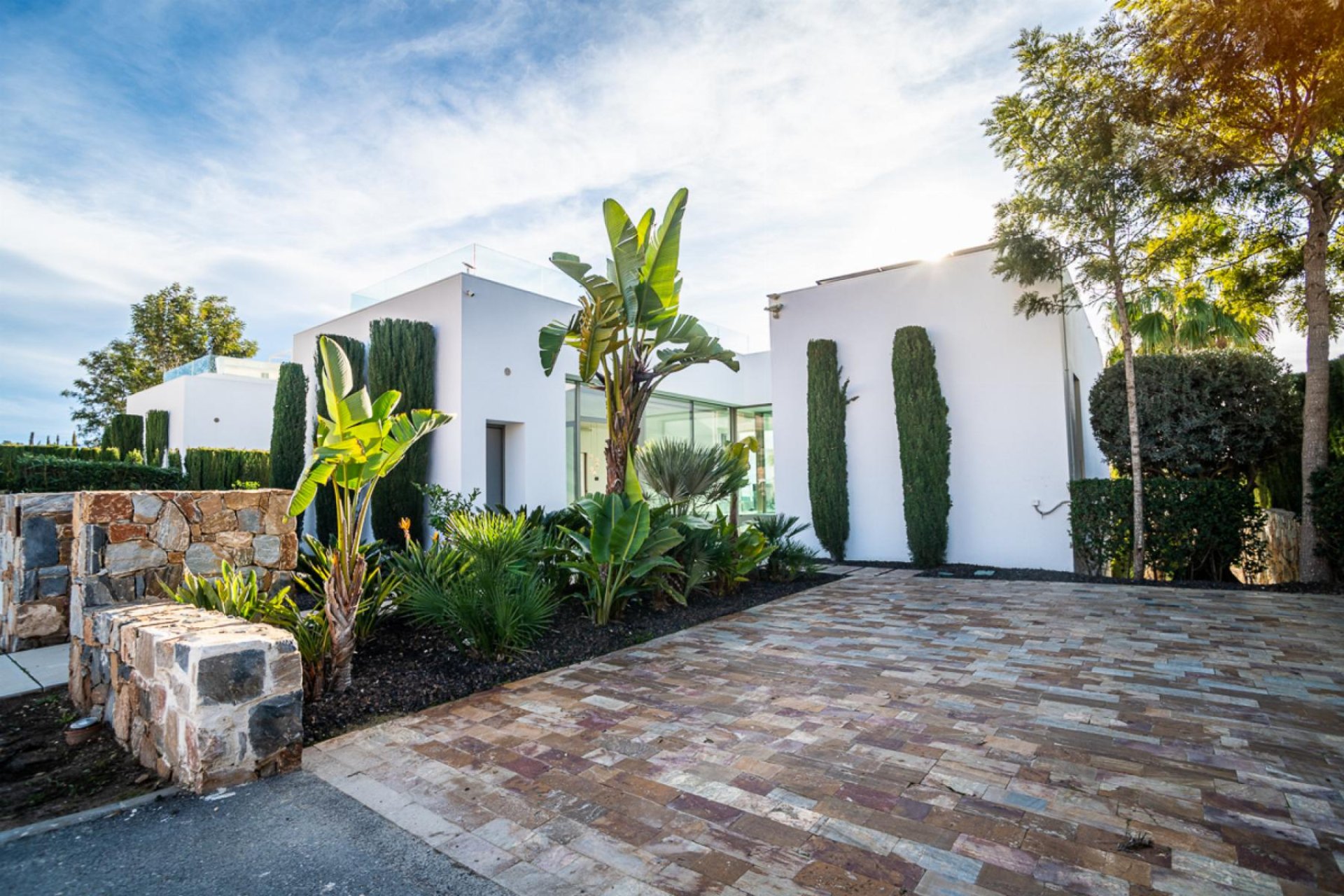 Resale - Villa -
Orihuela Costa