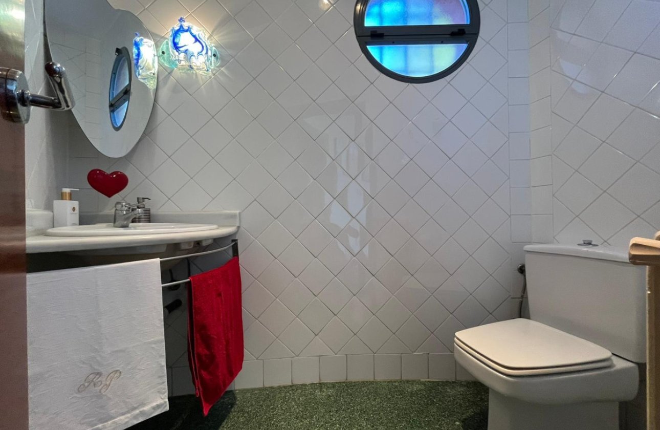 Resale - Villa -
Orihuela - Dehesa de Campoamor