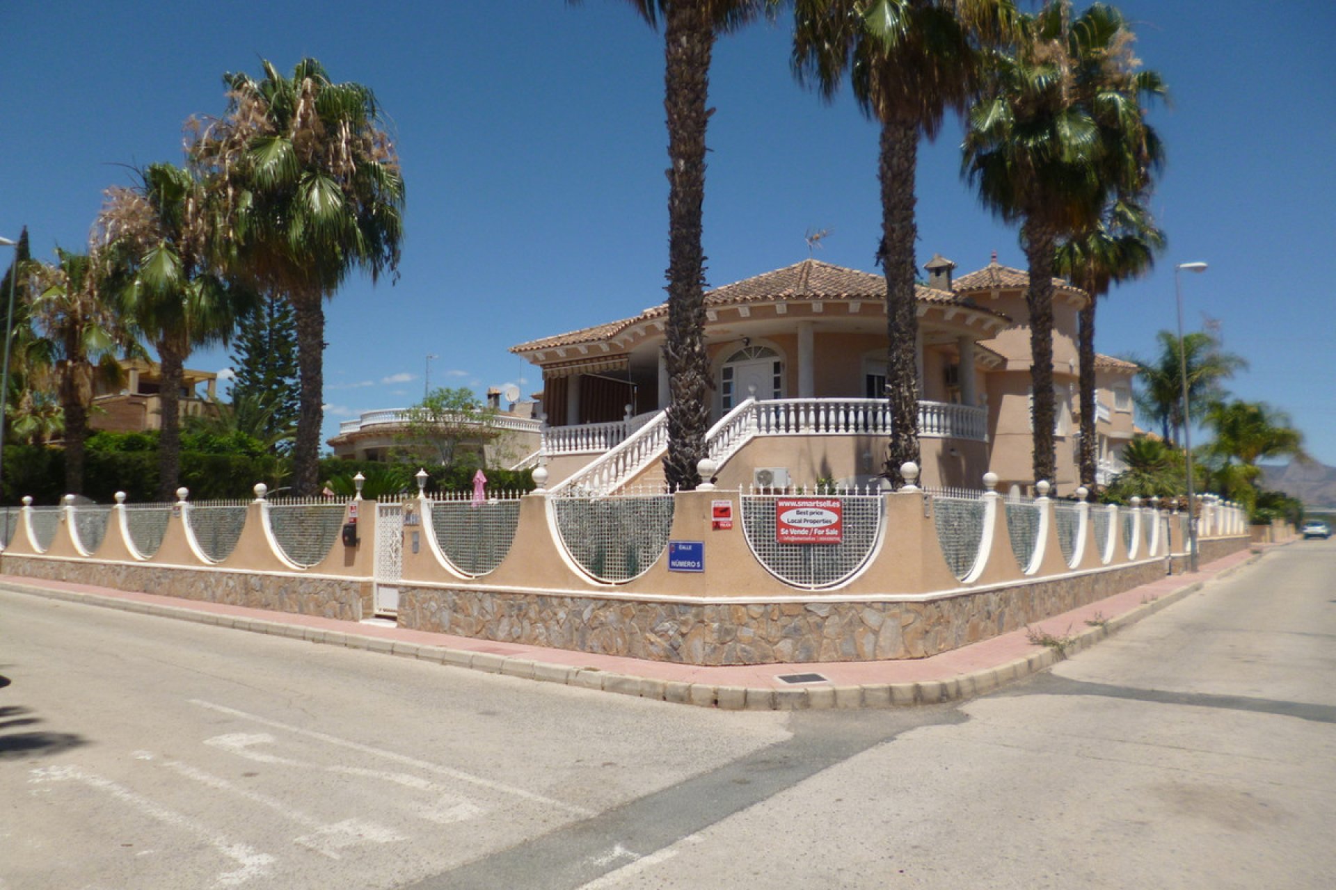 Resale - Villa -
Orihuela - La Murada