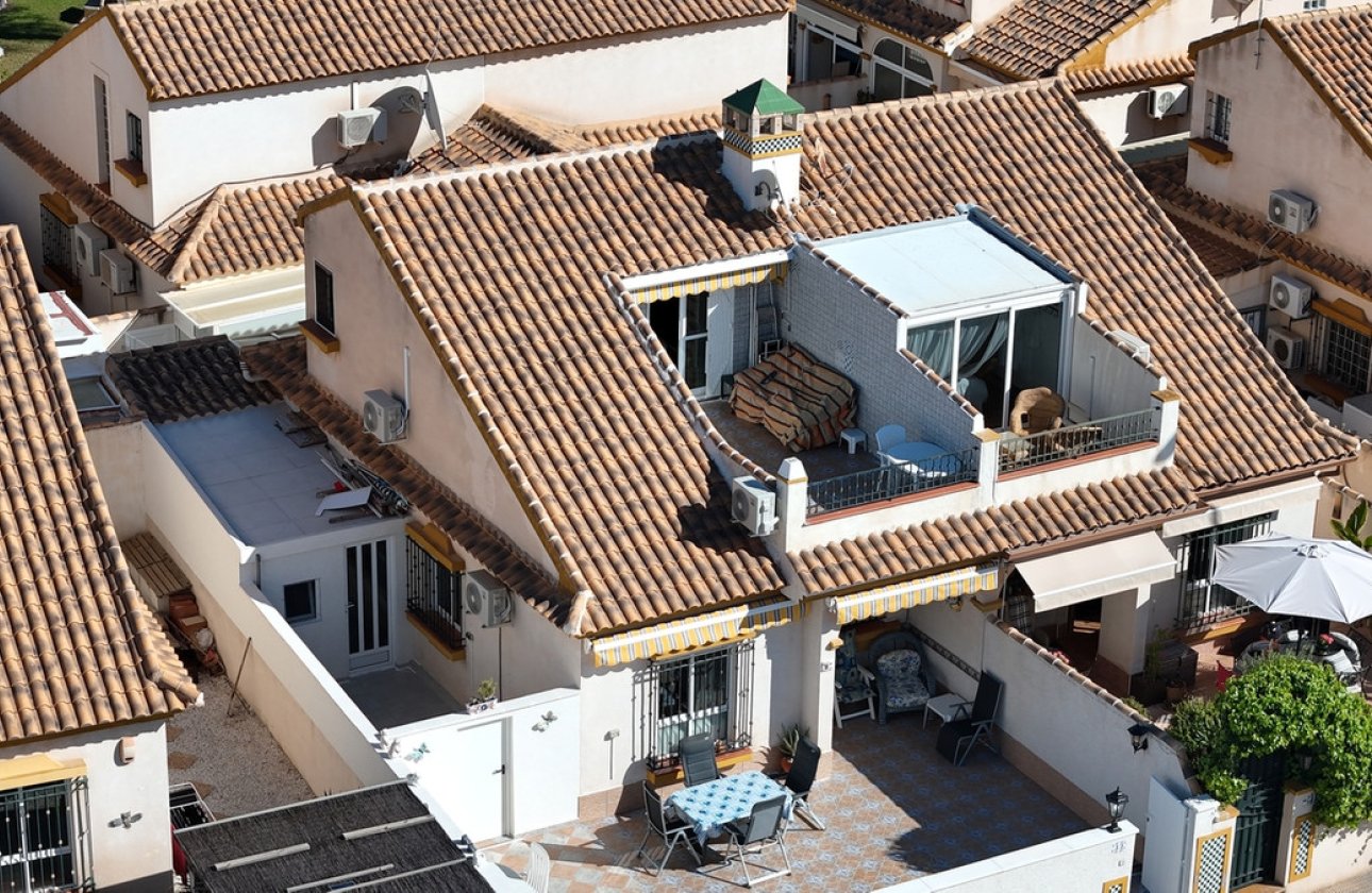 Resale - Villa -
Orihuela - La Zenia