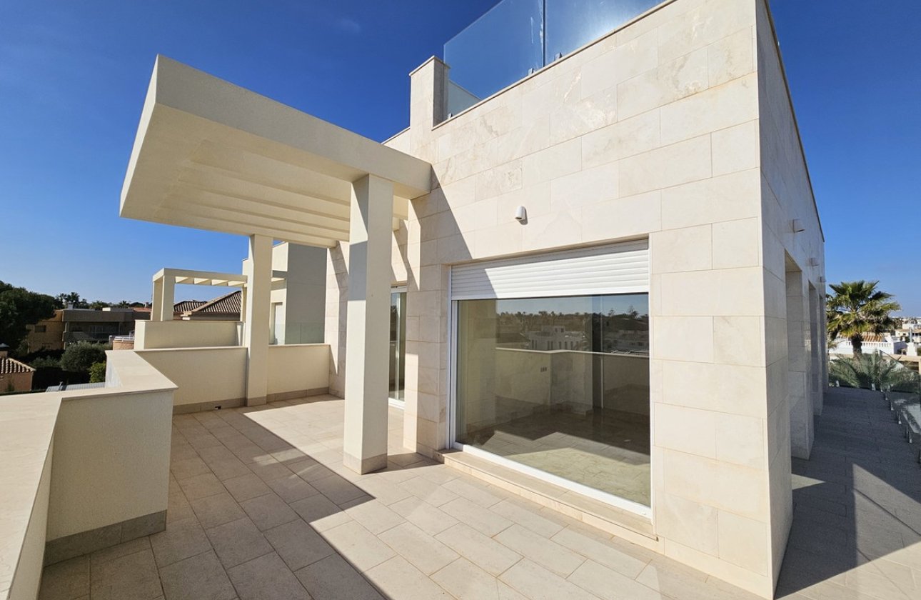 Resale - Villa -
Orihuela - La Zenia