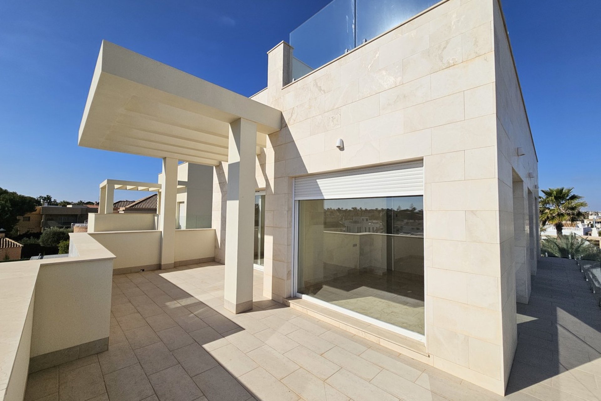 Resale - Villa -
Orihuela - La Zenia