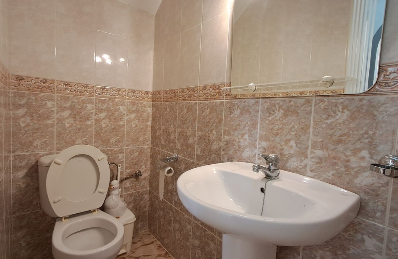Resale - Villa -
Orihuela - La Zenia