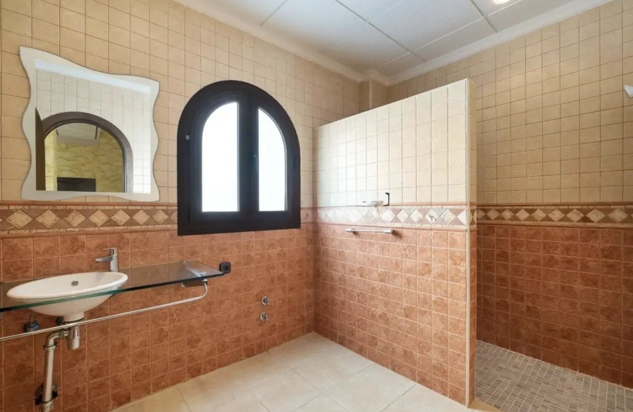 Resale - Villa -
Orihuela - La Zenia