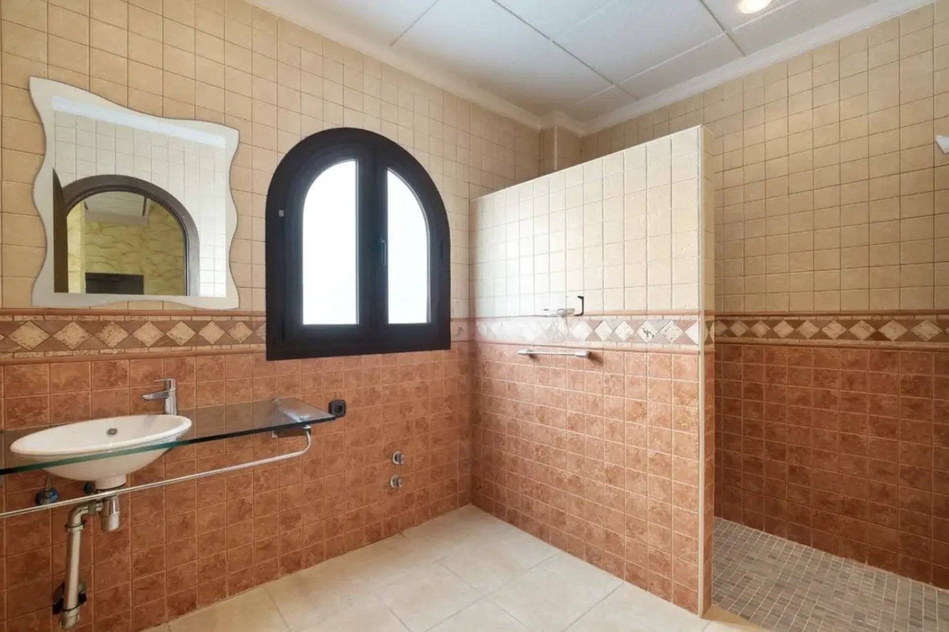 Resale - Villa -
Orihuela - La Zenia