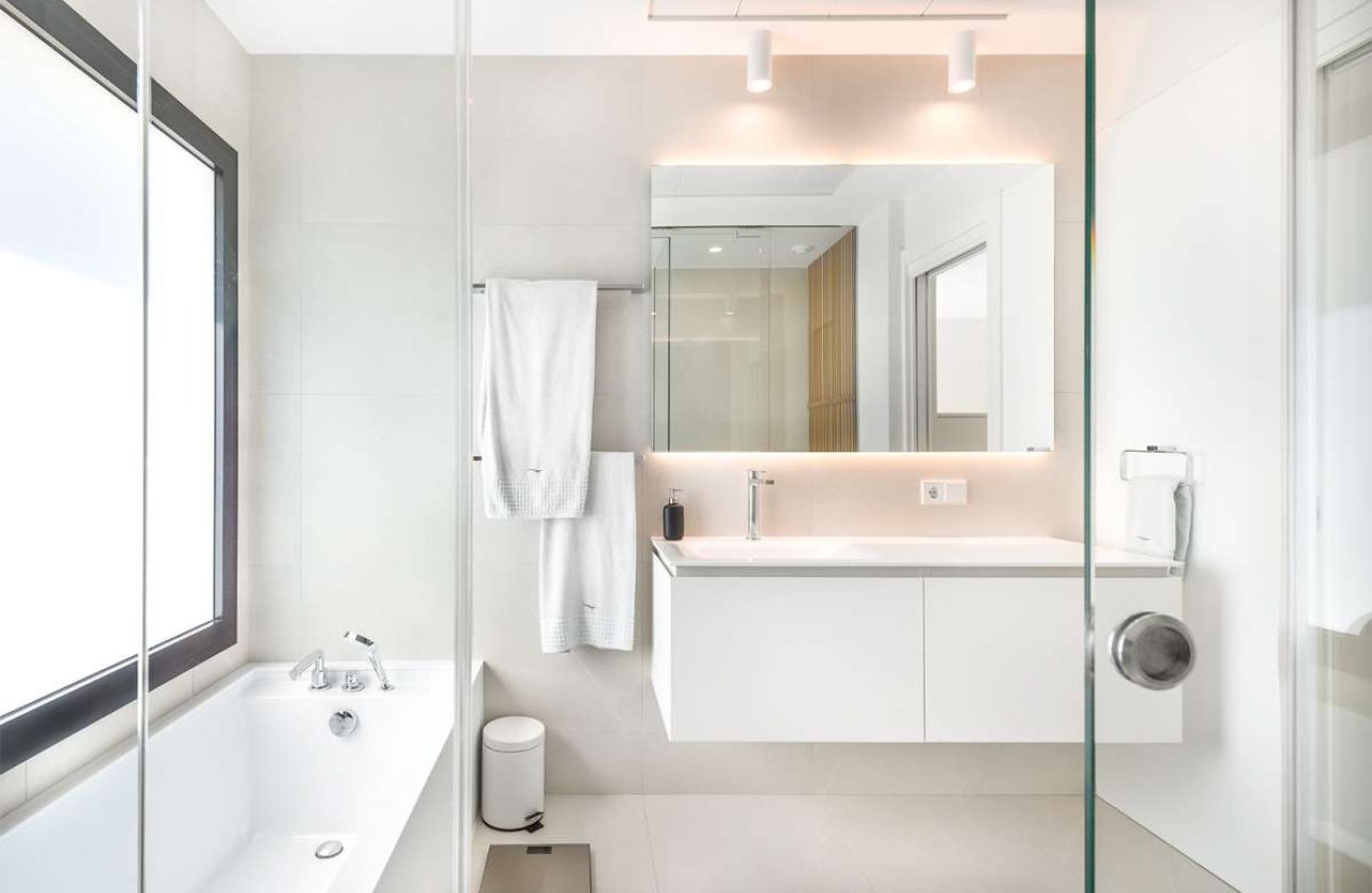 Resale - Villa -
Orihuela - Las Colinas Golf