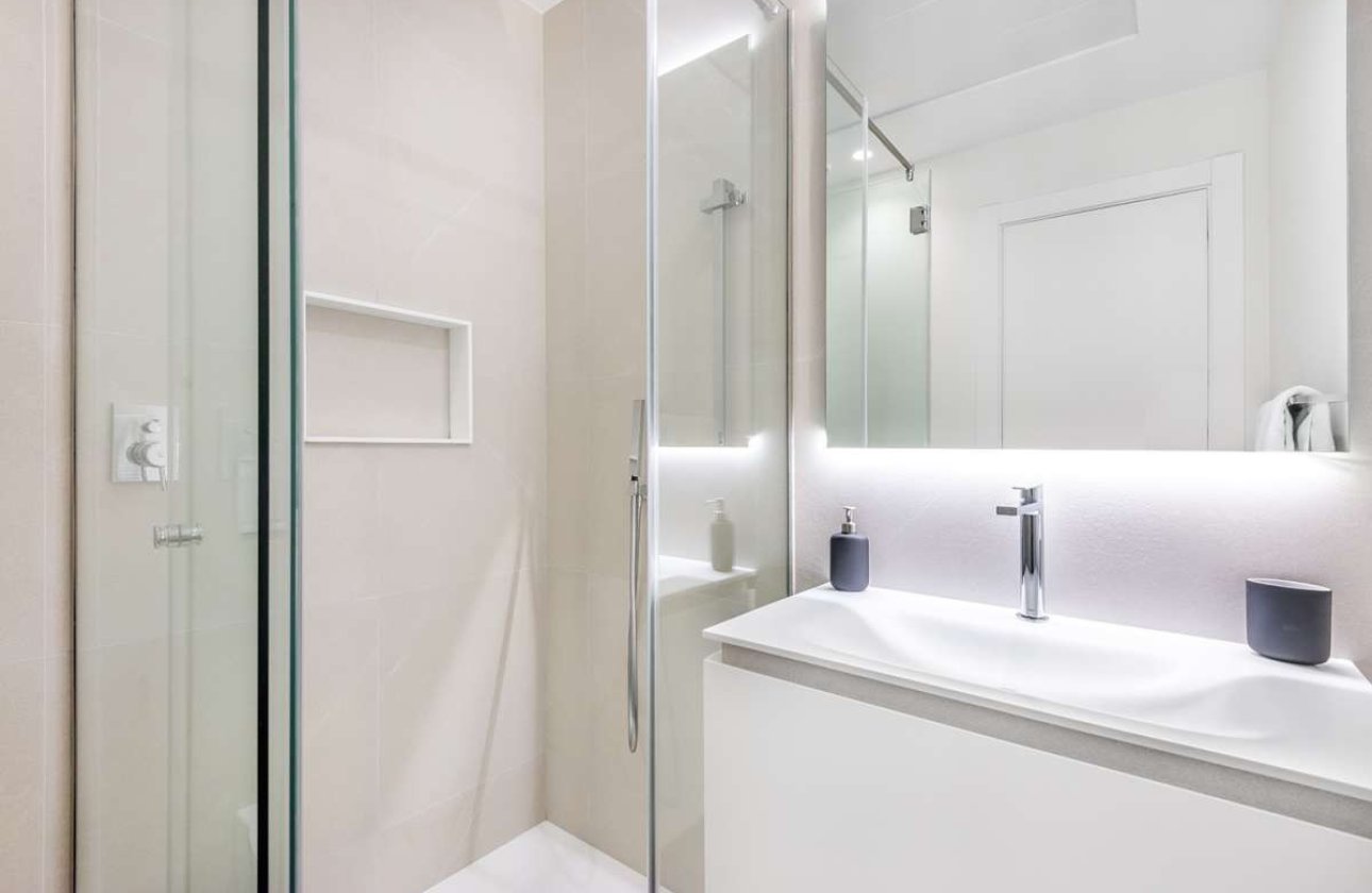 Resale - Villa -
Orihuela - Las Colinas Golf