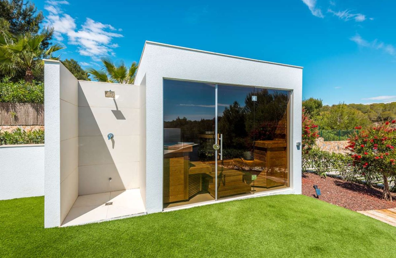 Resale - Villa -
Orihuela - Las Colinas Golf