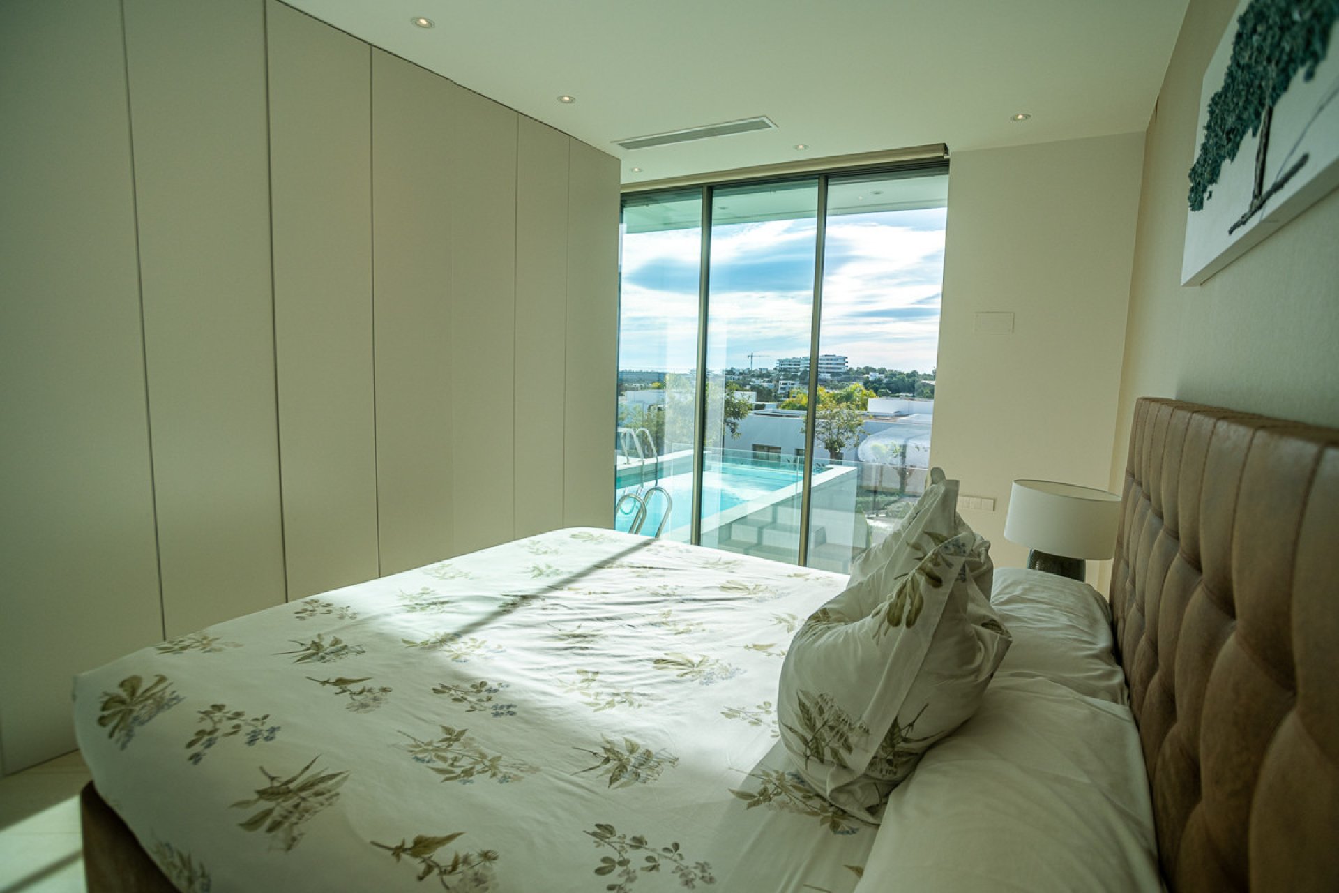 Resale - Villa -
Orihuela - Las Colinas Golf