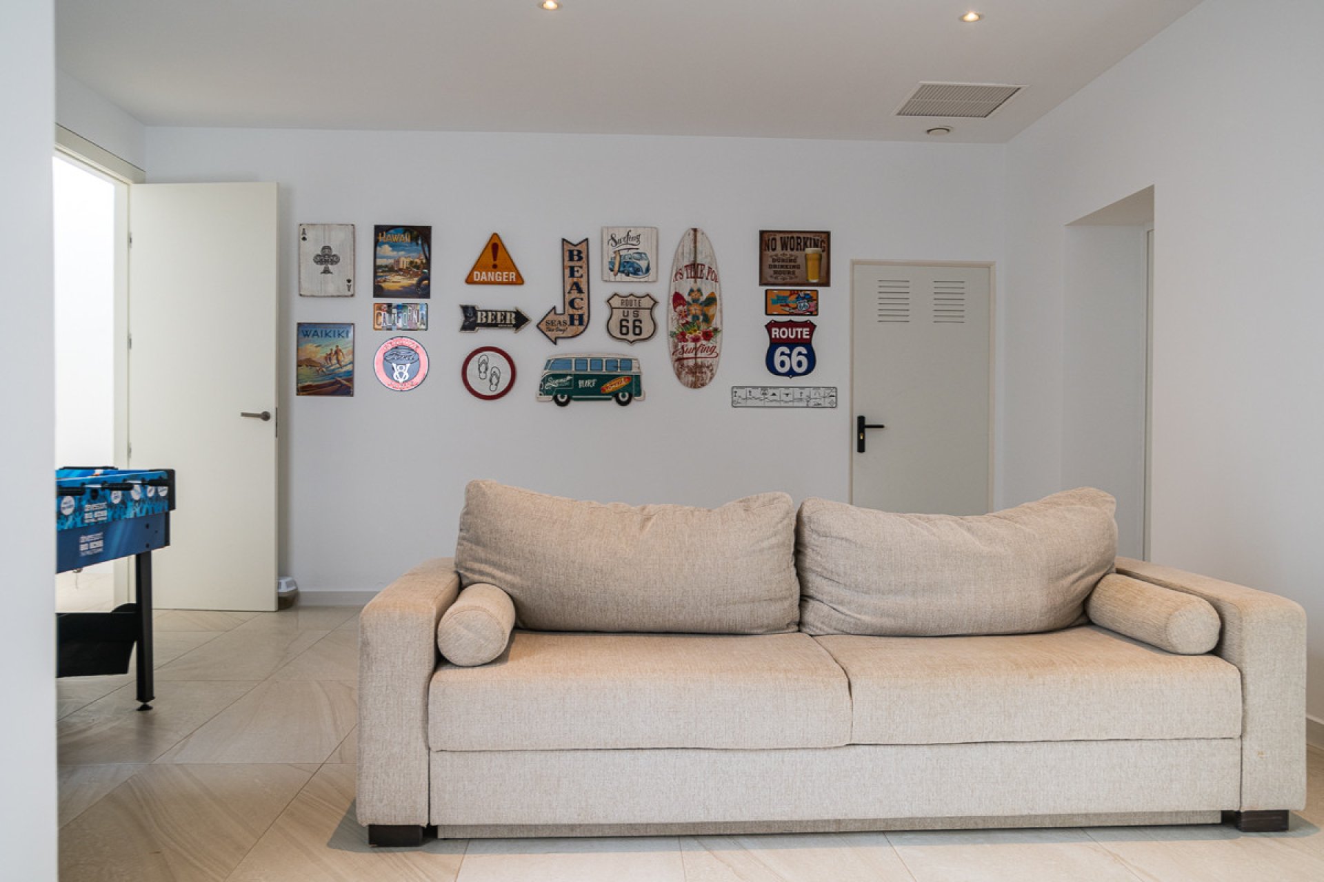 Resale - Villa -
Orihuela - Las Colinas Golf