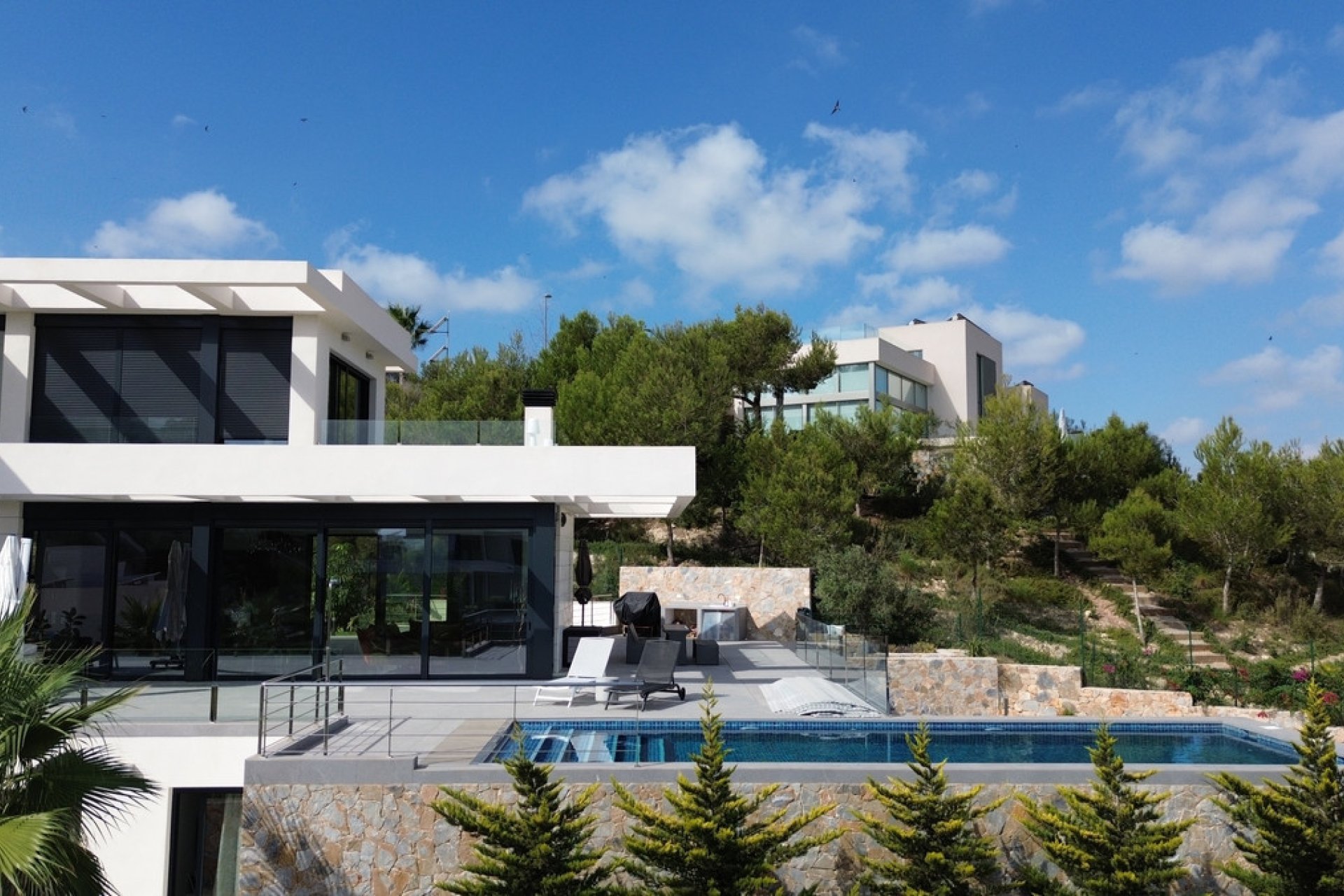 Resale - Villa -
Orihuela - Las Colinas Golf