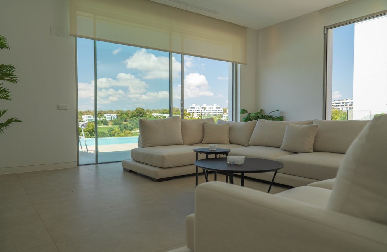 Resale - Villa -
Orihuela - Las Colinas Golf