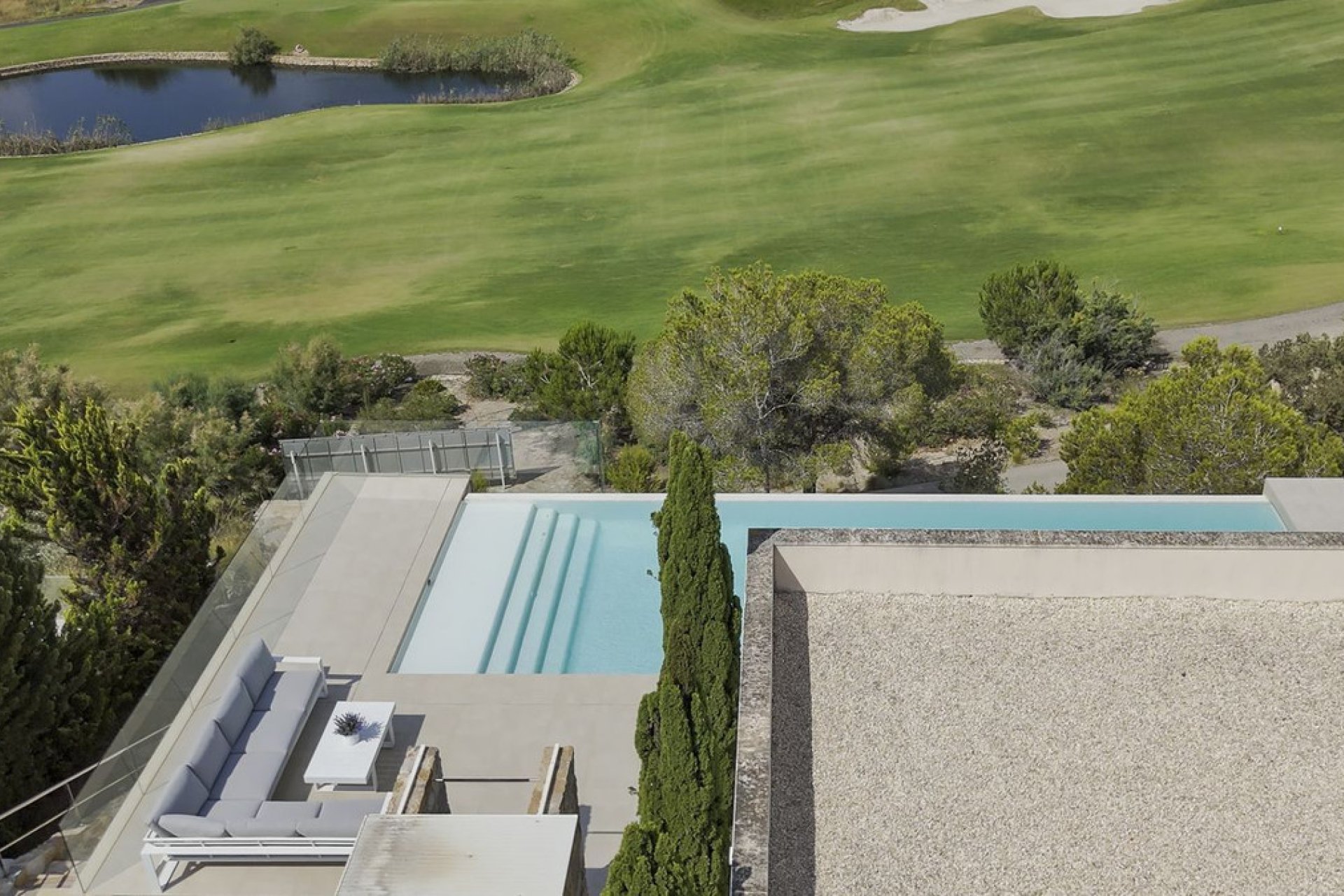 Resale - Villa -
Orihuela - Las Colinas Golf