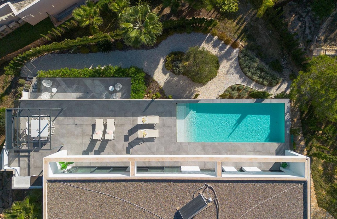 Resale - Villa -
Orihuela - Las Colinas Golf