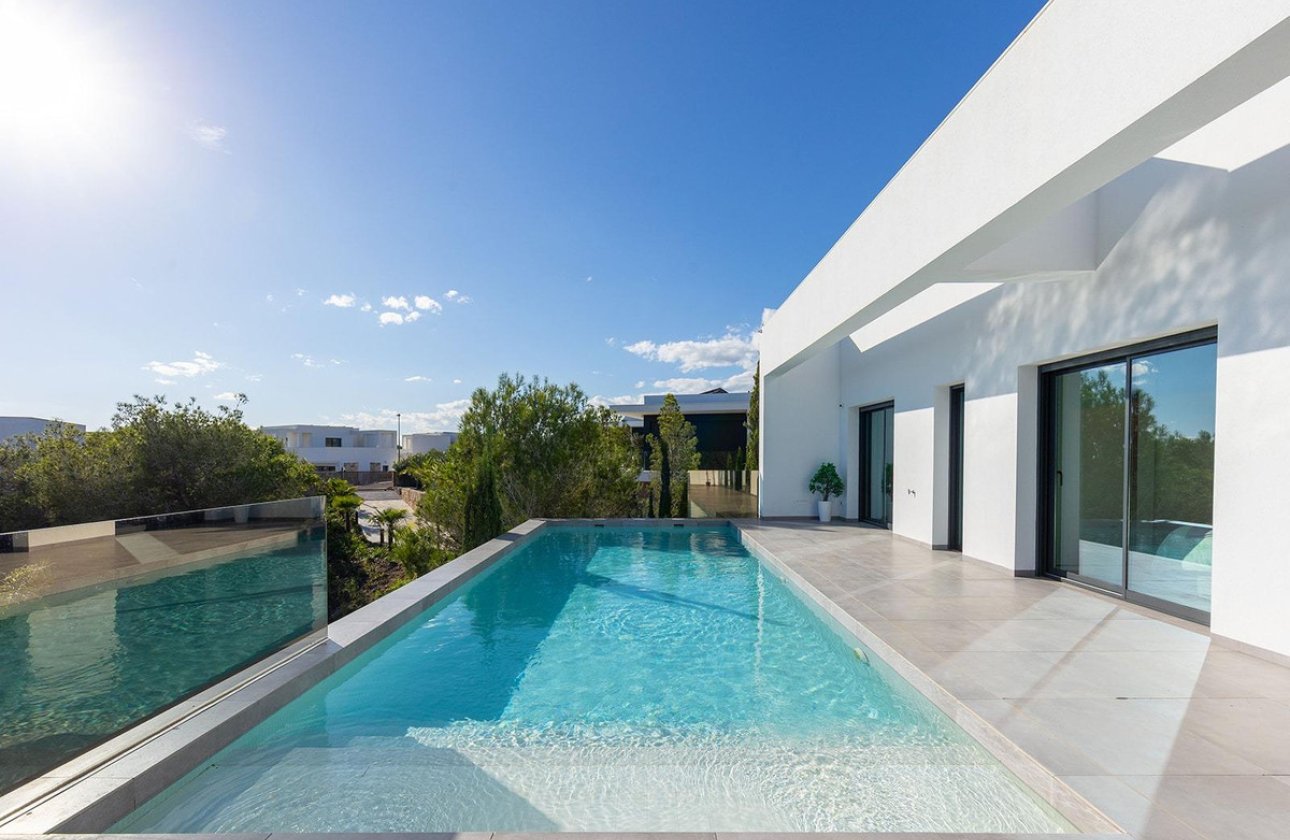 Resale - Villa -
Orihuela - Las Colinas Golf