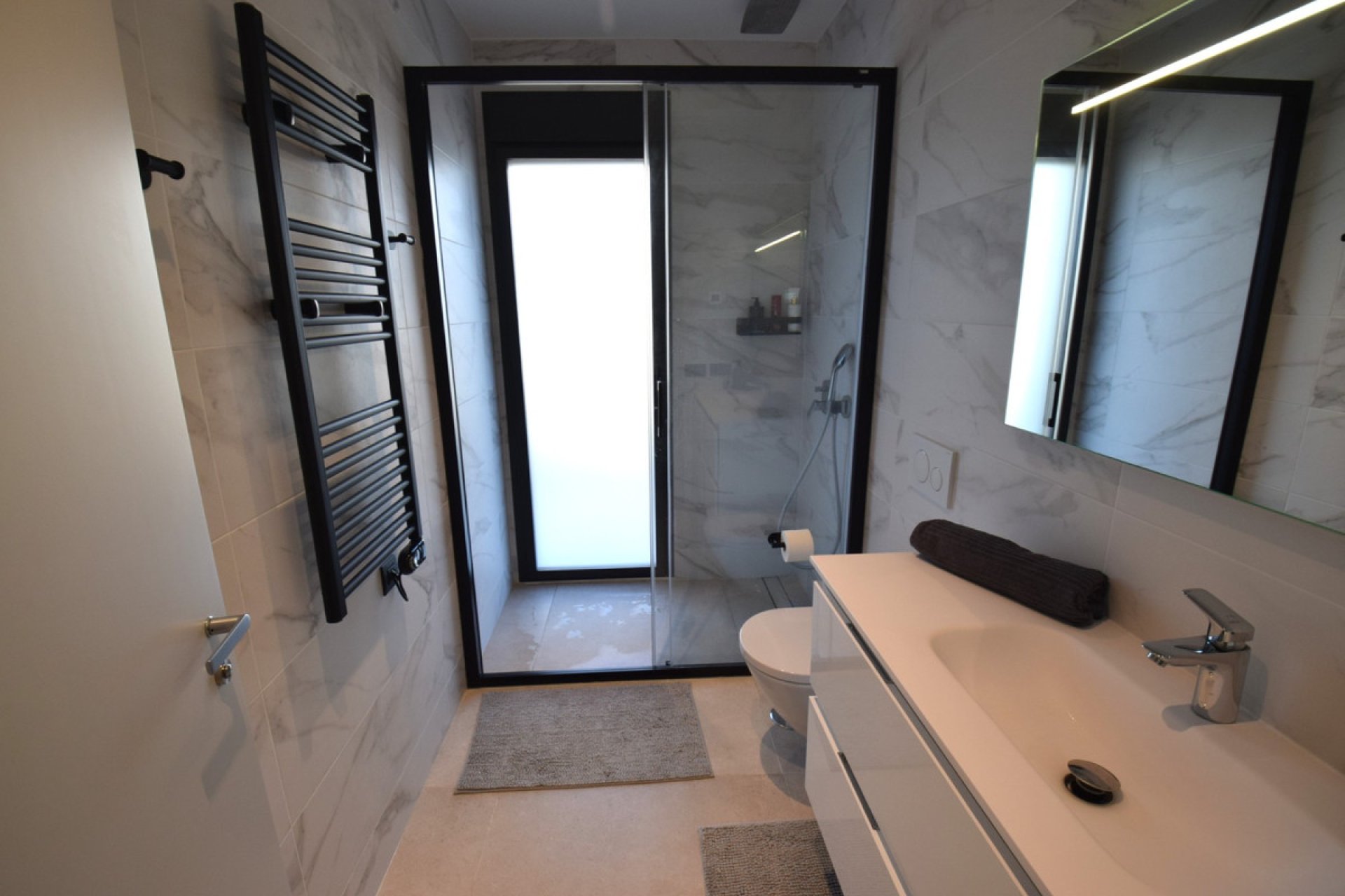 Resale - Villa -
Orihuela - Las Colinas Golf