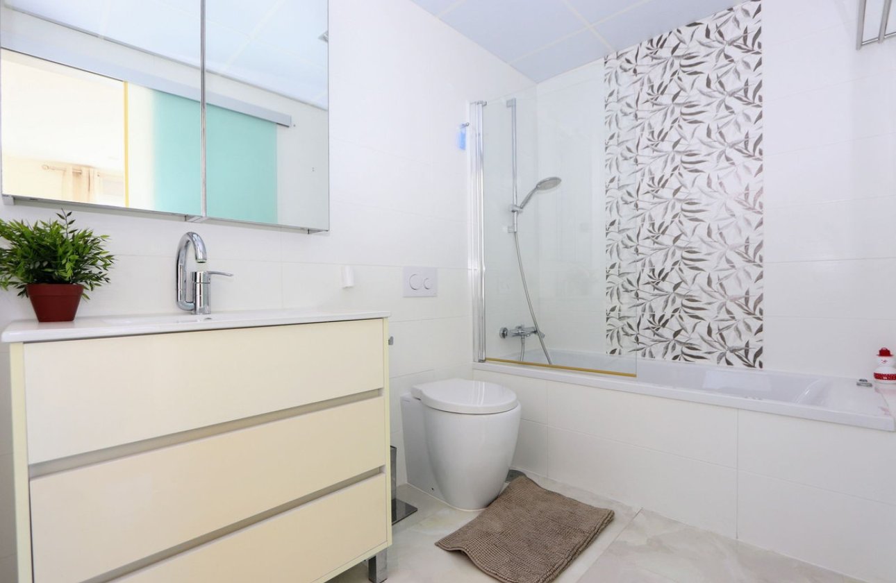 Resale - Villa -
Orihuela - Lomas de Cabo Roig