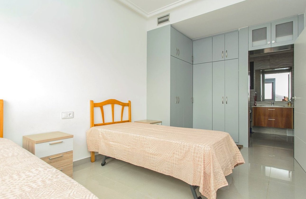 Resale - Villa -
Orihuela - Lomas de Cabo Roig