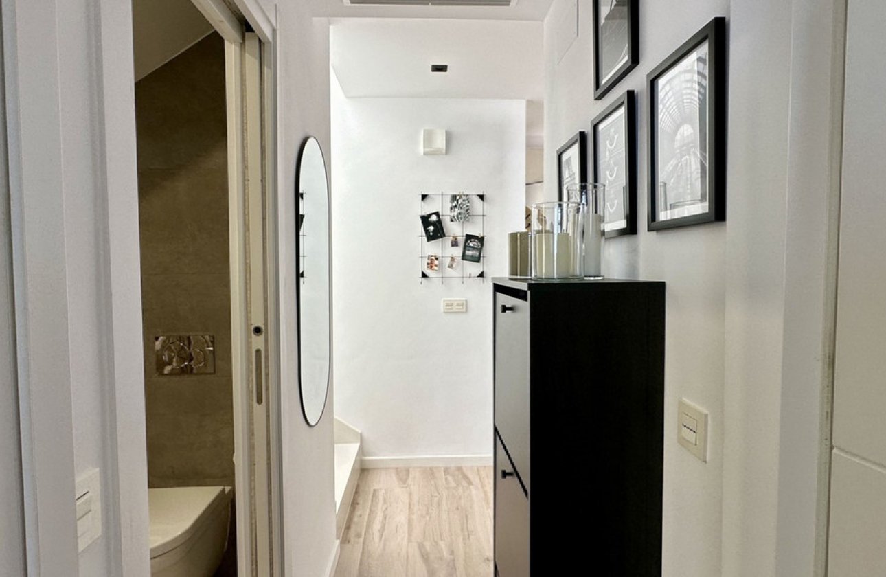 Resale - Villa -
Orihuela - Lomas de Cabo Roig