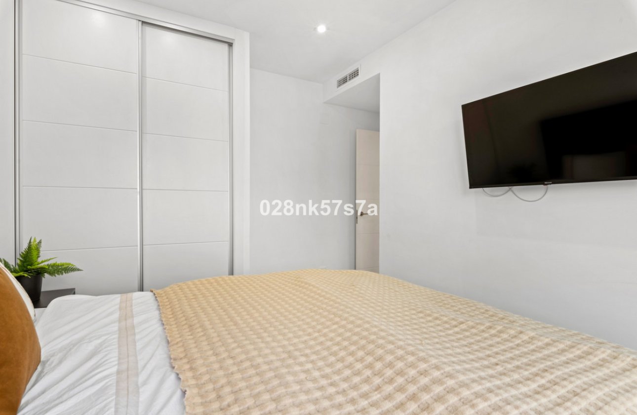 Resale - Villa -
Orihuela - Lomas de Cabo Roig