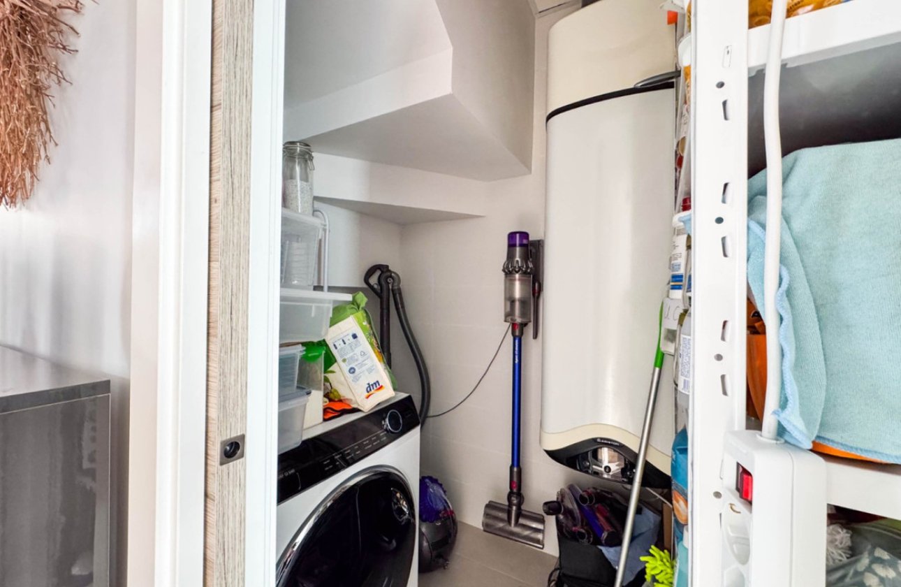 Resale - Villa -
Orihuela - Los Altos