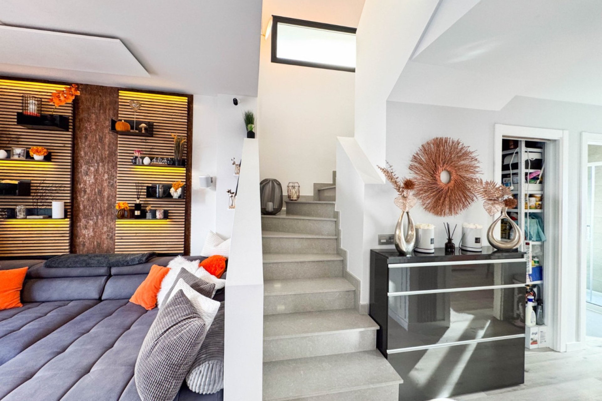 Resale - Villa -
Orihuela - Los Altos