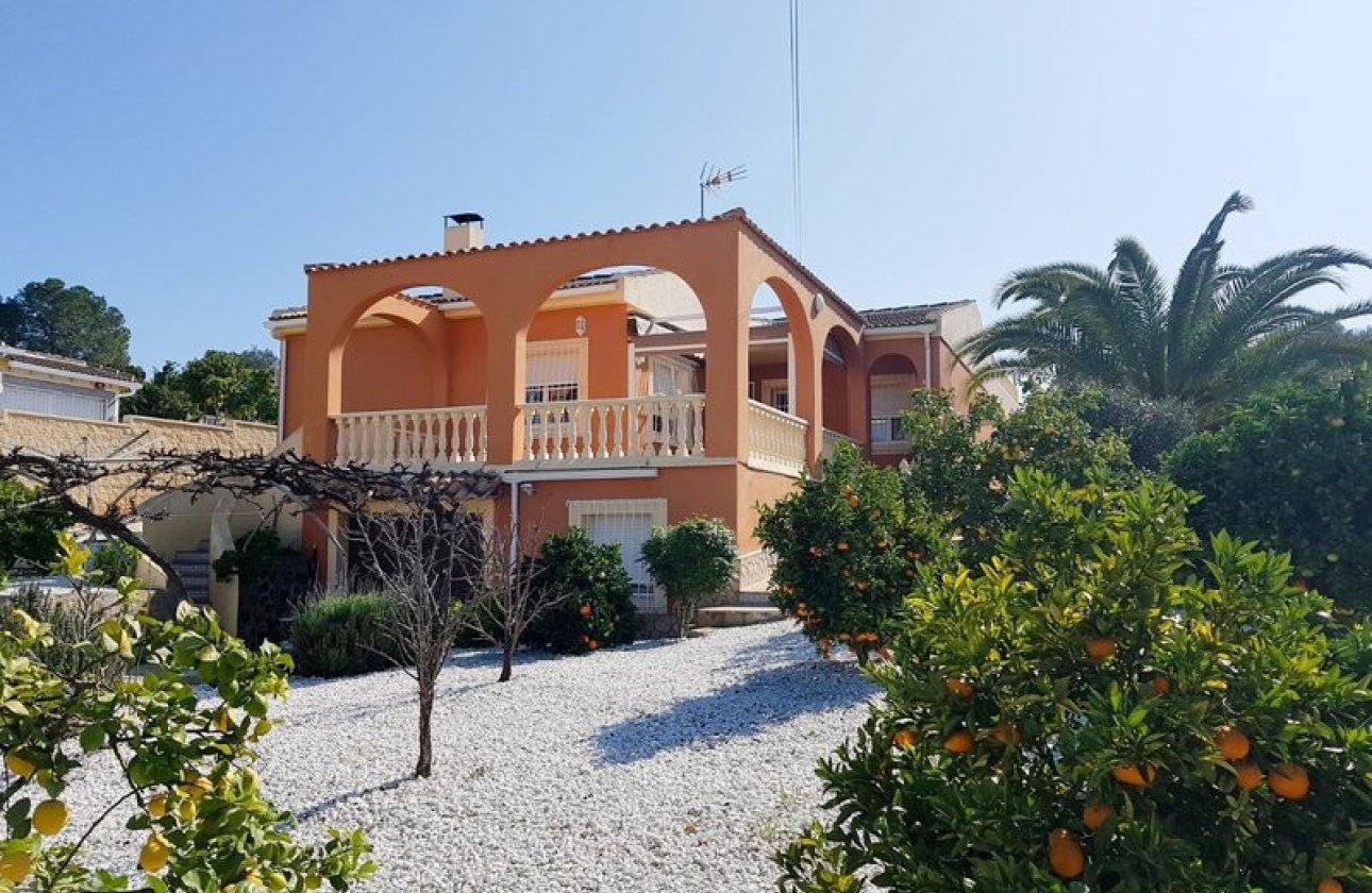 Resale - Villa -
Orihuela - Los Balcones
