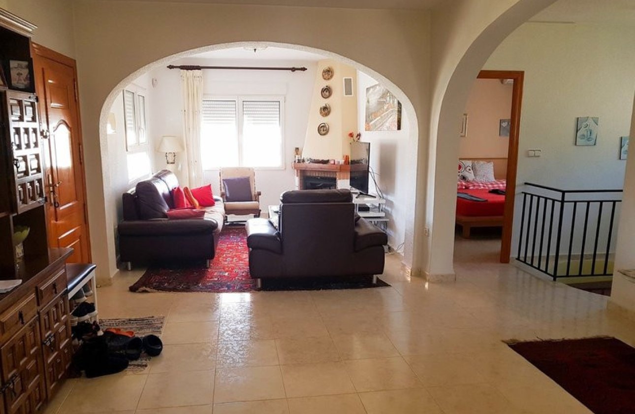 Resale - Villa -
Orihuela - Los Balcones