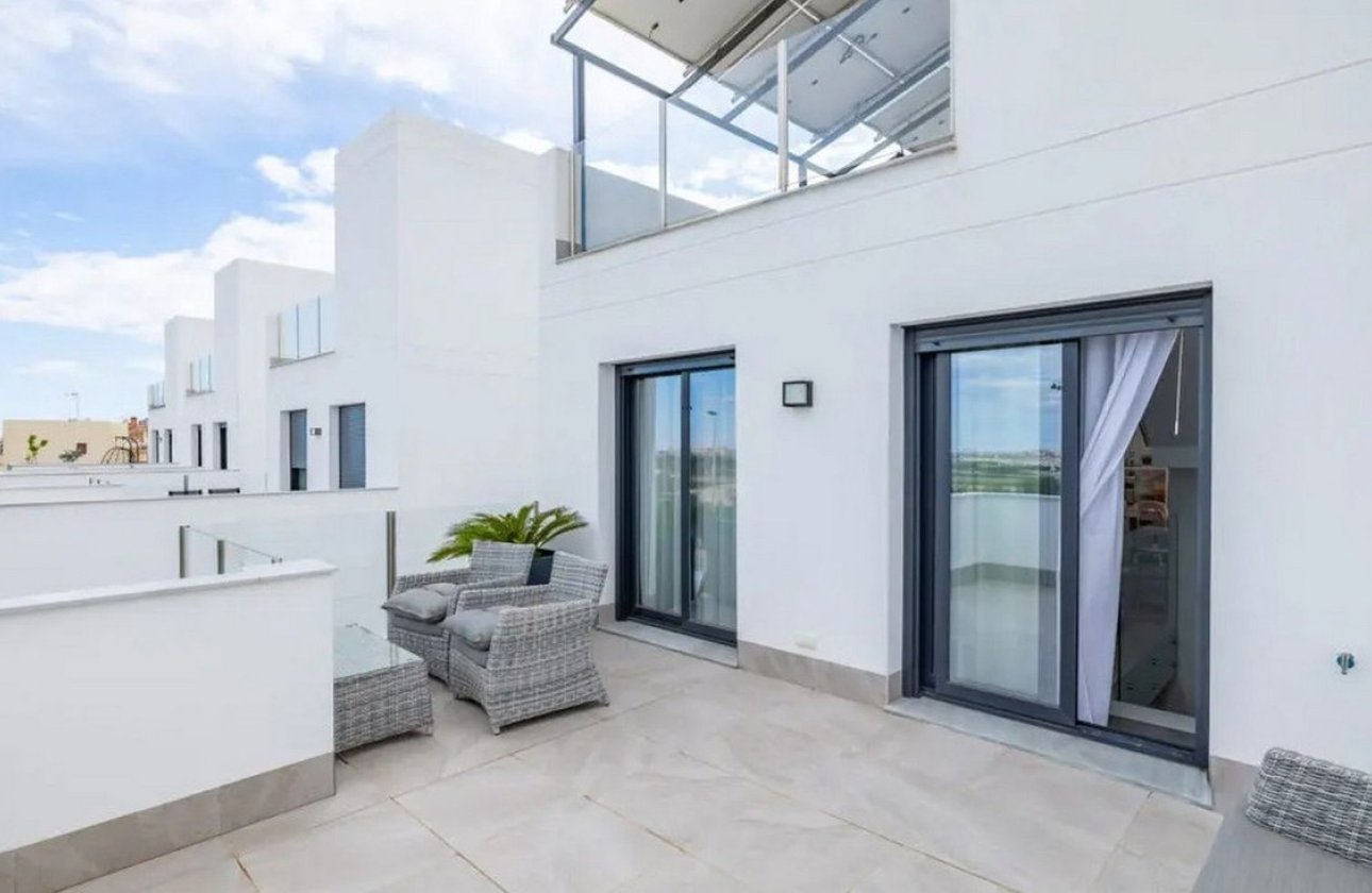 Resale - Villa -
Orihuela - Los Balcones