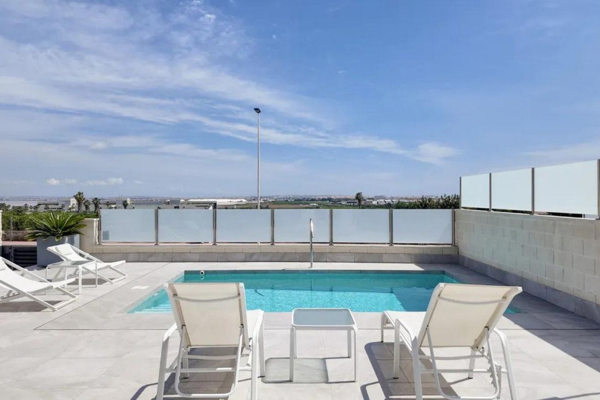 Resale - Villa -
Orihuela - Los Balcones