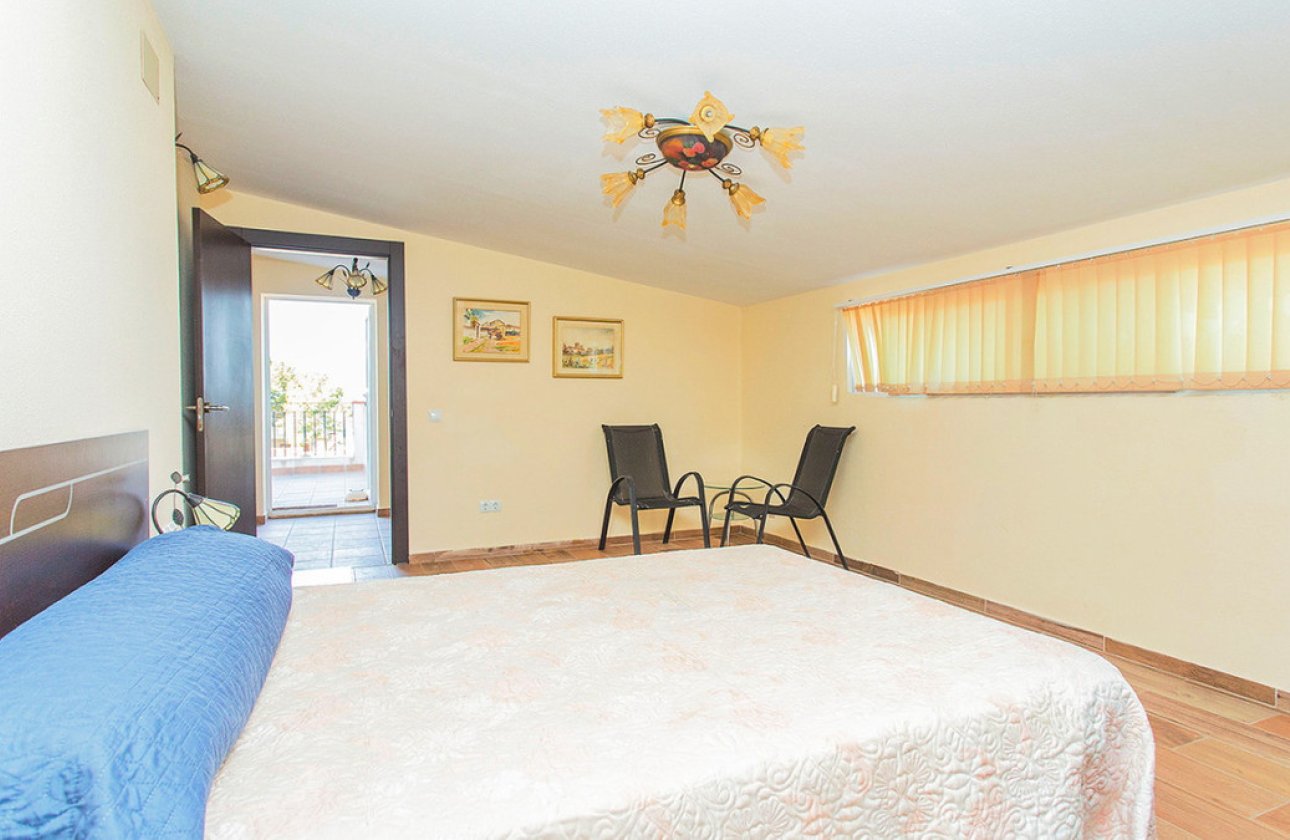 Resale - Villa -
Orihuela - Los Balcones