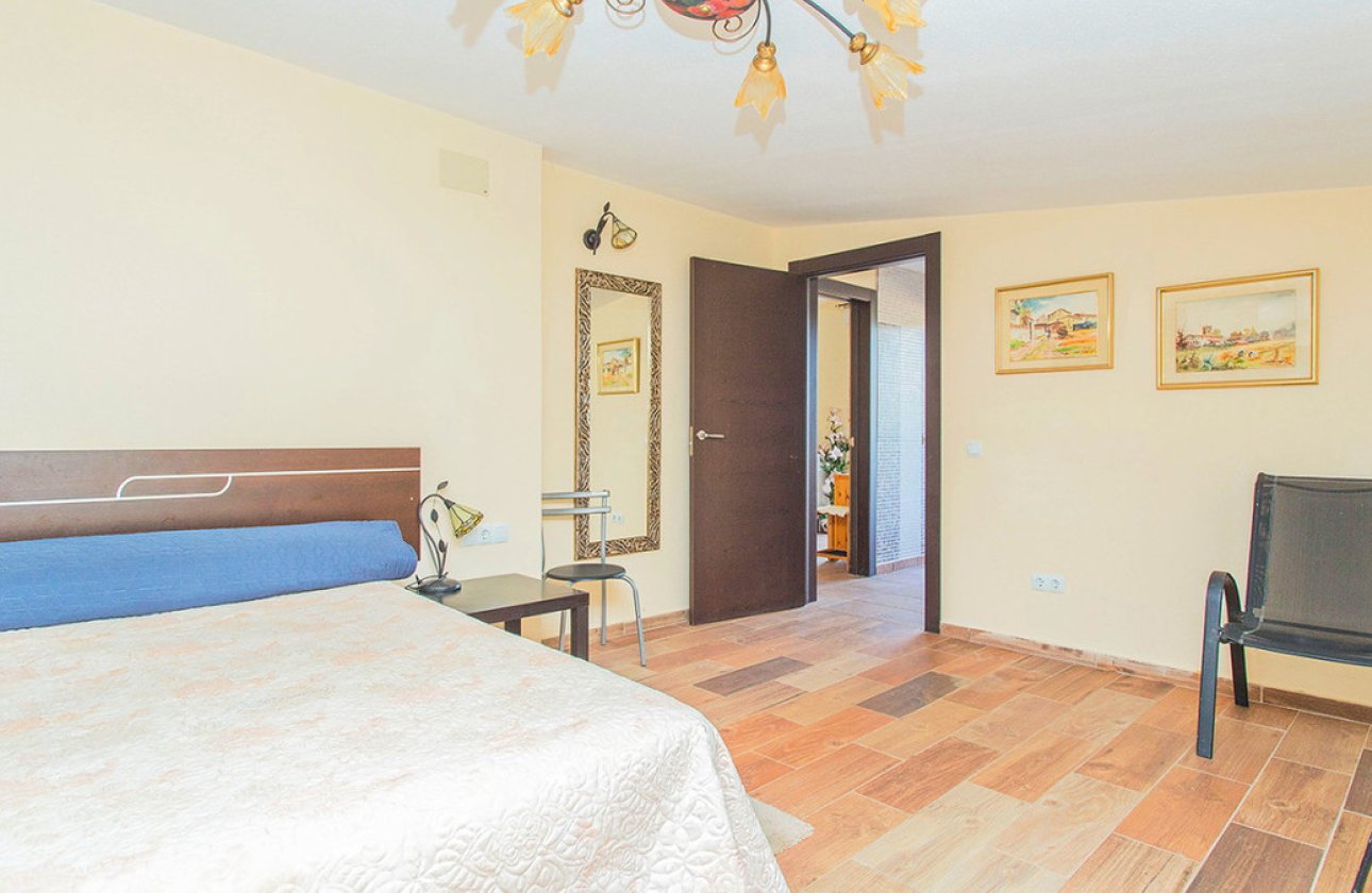 Resale - Villa -
Orihuela - Los Balcones