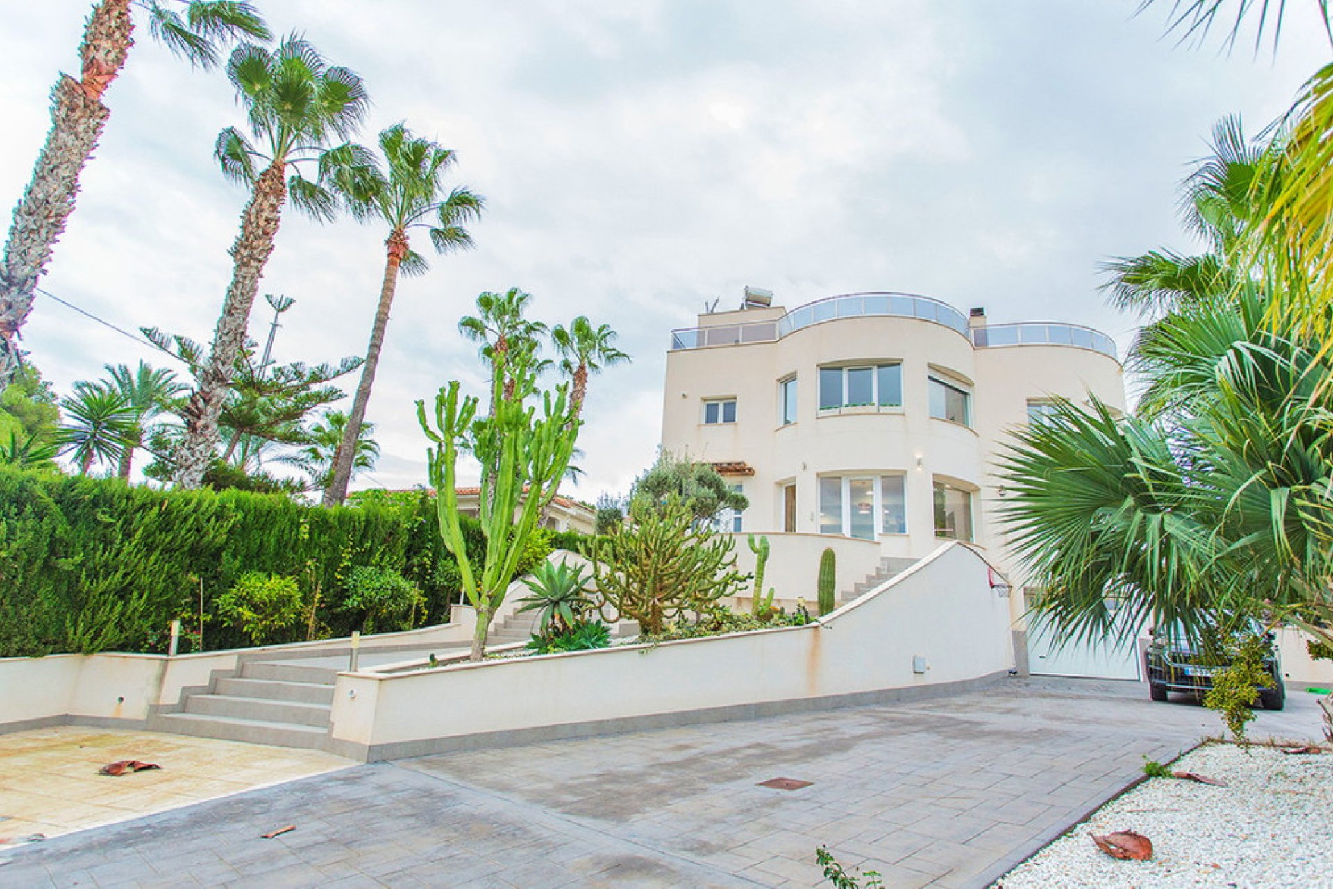 Resale - Villa -
Orihuela - Los Balcones