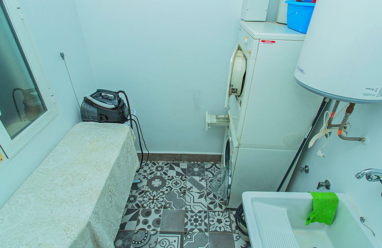 Resale - Villa -
Orihuela - Los Balcones