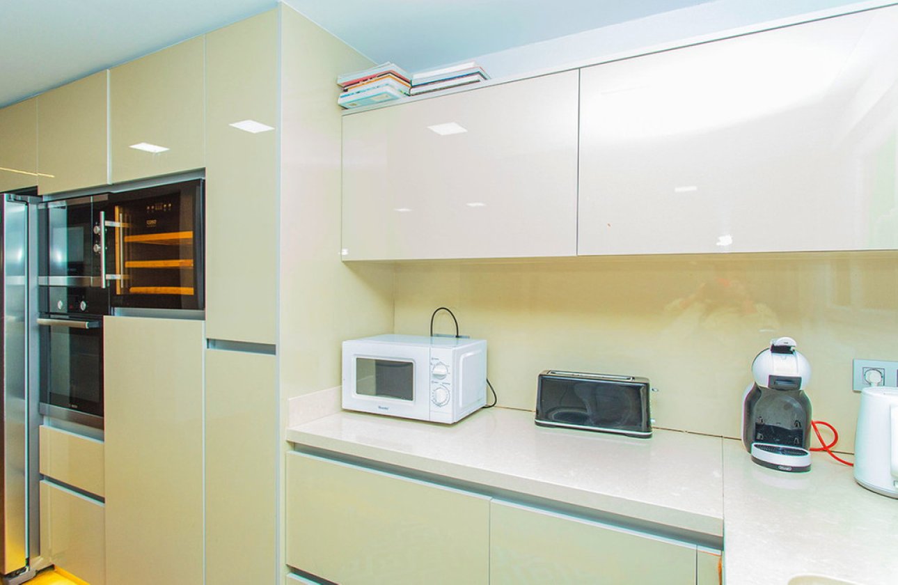 Resale - Villa -
Orihuela - Los Balcones