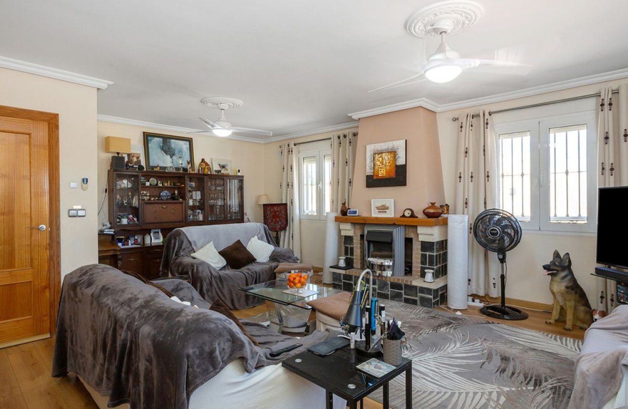 Resale - Villa -
Orihuela - Los Balcones