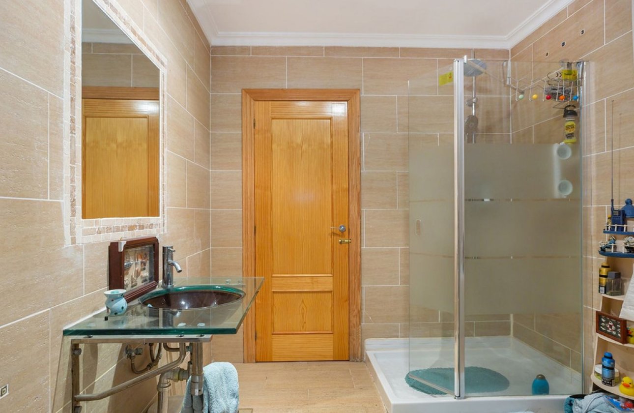 Resale - Villa -
Orihuela - Los Balcones