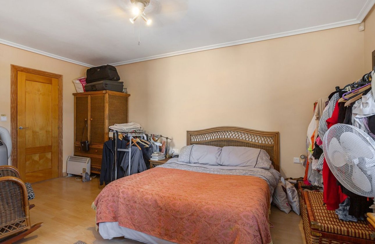 Resale - Villa -
Orihuela - Los Balcones