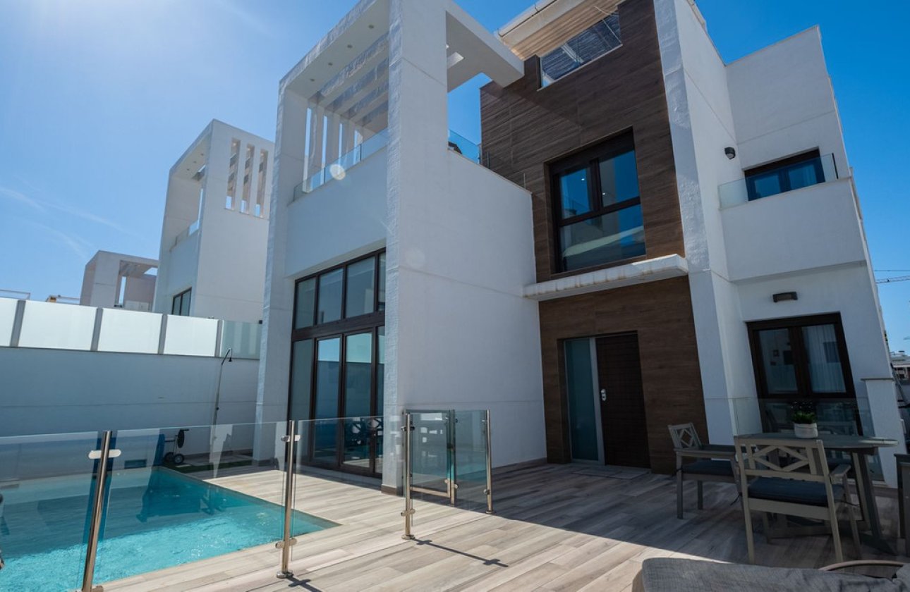 Resale - Villa -
Orihuela - Los Balcones