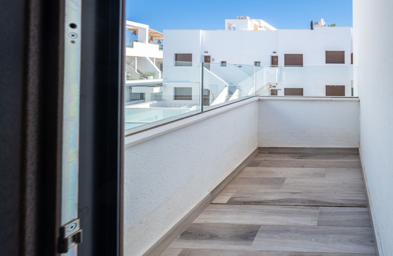 Resale - Villa -
Orihuela - Los Balcones