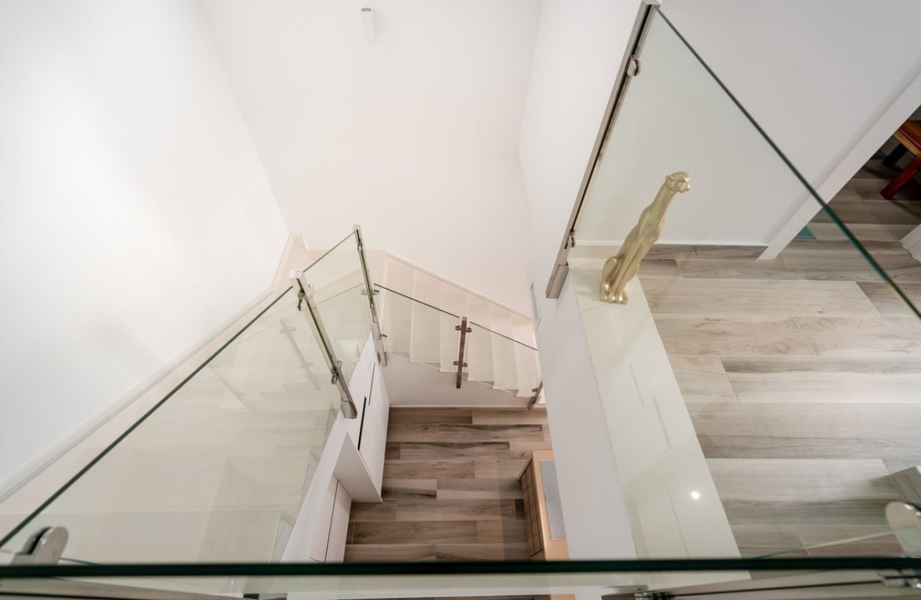 Resale - Villa -
Orihuela - Los Balcones