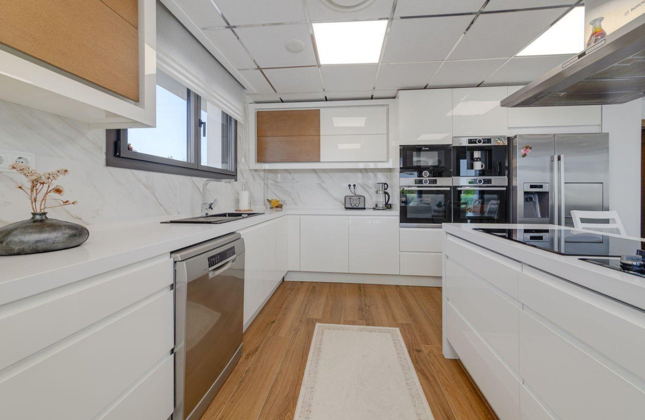 Resale - Villa -
Orihuela - Los Balcones