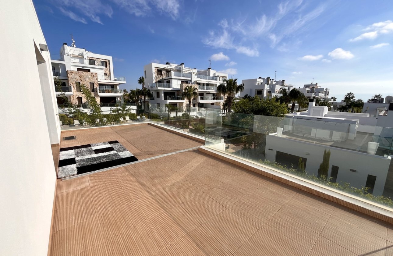 Resale - Villa -
Orihuela - Los Dolses