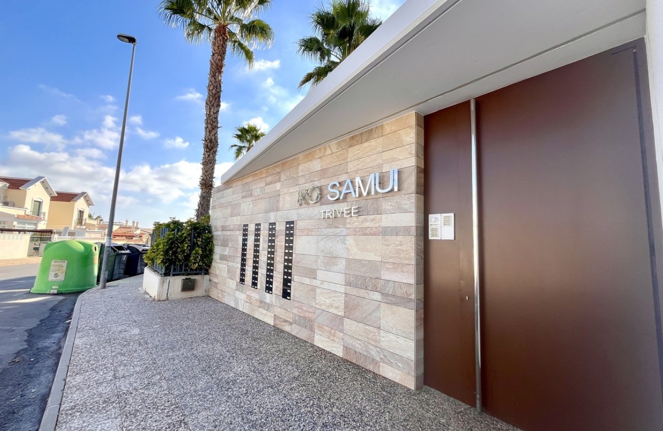 Resale - Villa -
Orihuela - Los Dolses